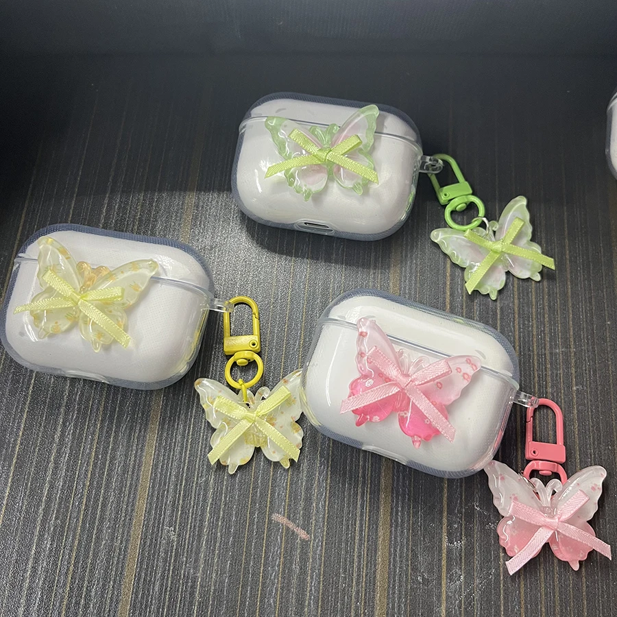 Lace Butterfly Pend…