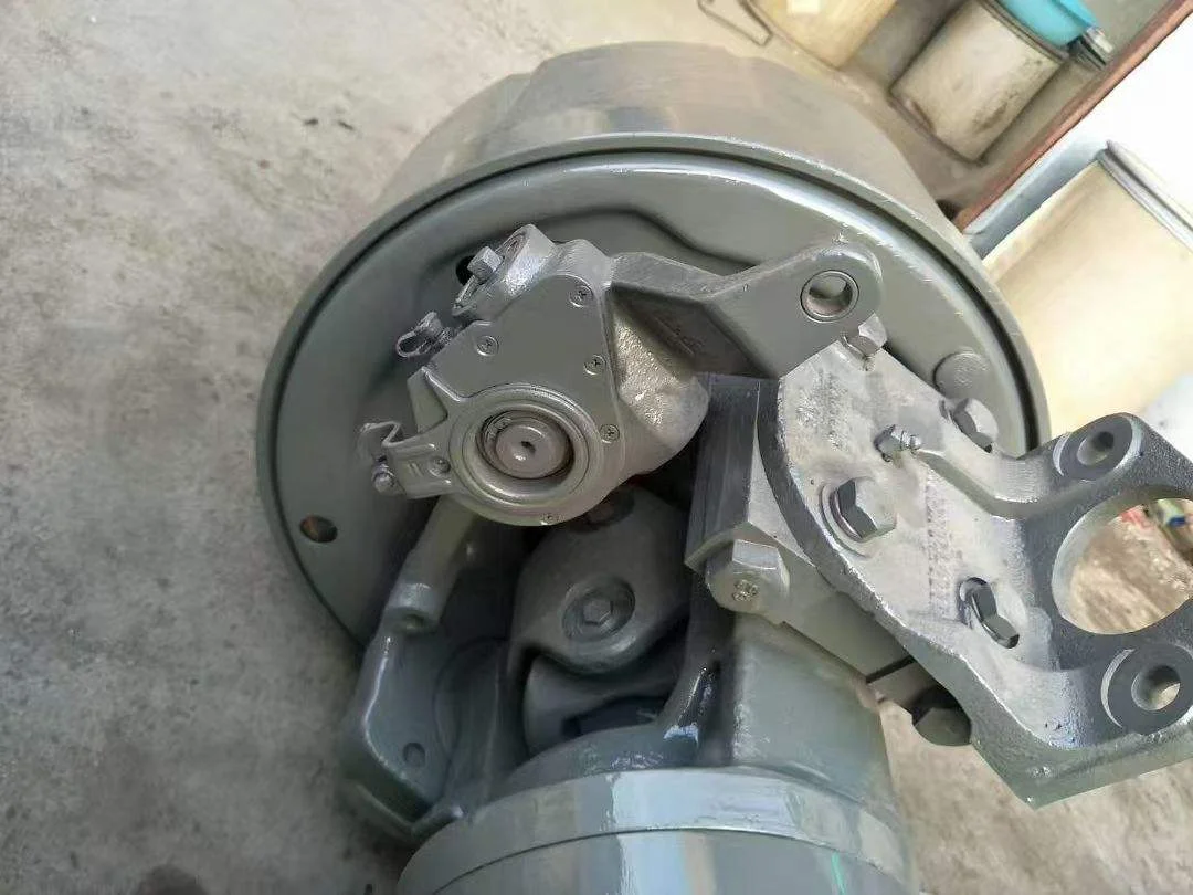 Truck Parts for SINOTRUK HOWO T7H SITRAK C7H C9H C5H Transmission System MCP16 Axle Rear Axle Assembly  MCP16 Axle