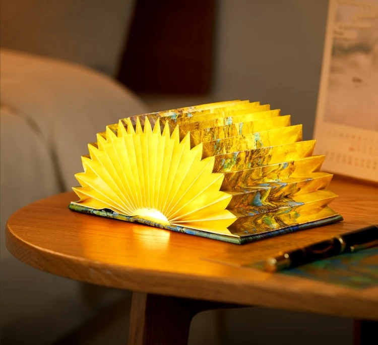 Thousand miles of rivers and mountains book lights night lights merchandise Teachers' Day Qixi Festival birthday gift