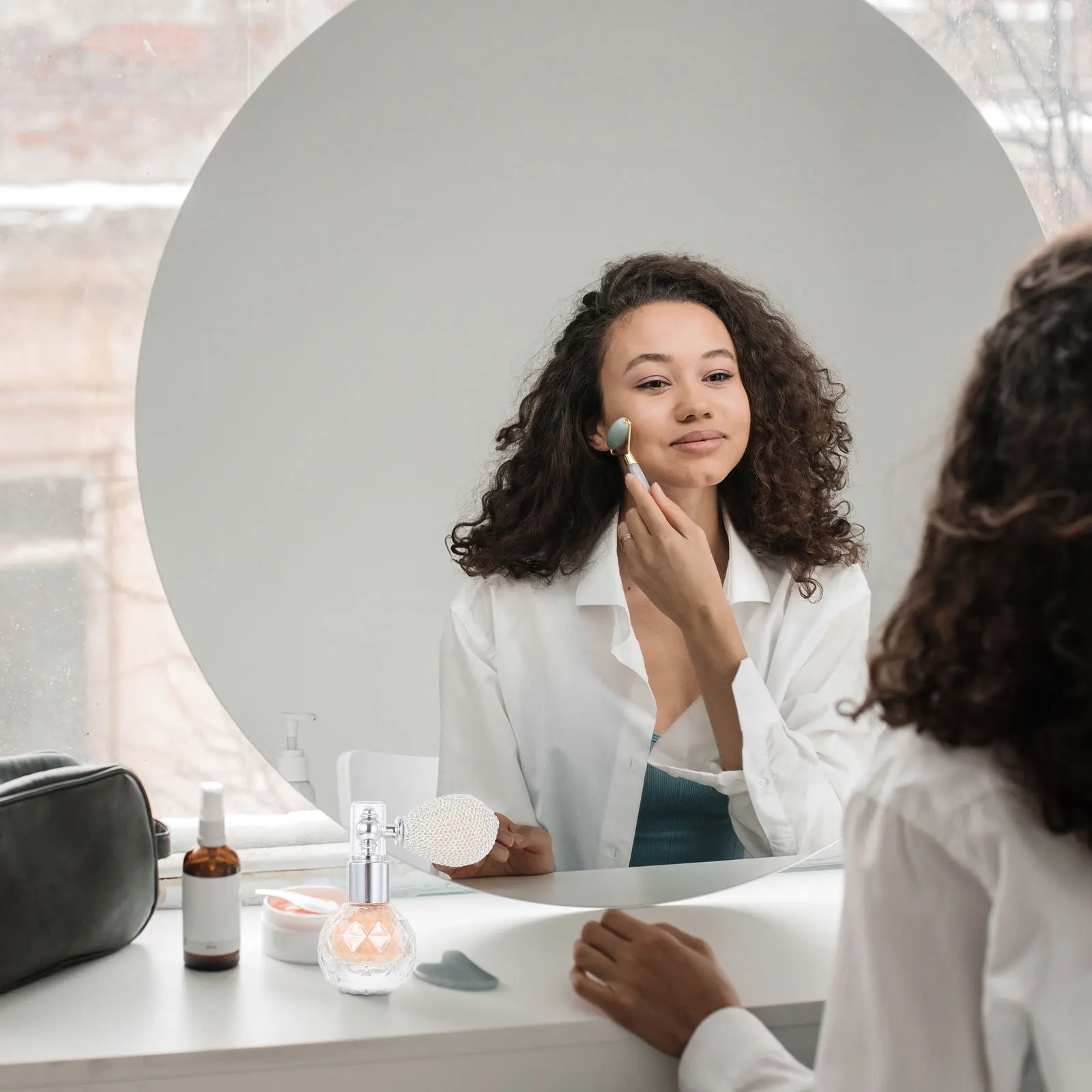 1pc Body Glitter Poeder Spray Fles Voor Vrouwen Mannen Fonkelende Pailletten Facial Shimmer Markeerstift Spuit Tool Reisformaat