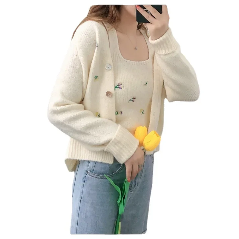 Two-piece Top Suit Flower Embroidered Knitted Korean Style Cardigan 2024 Autumn Fashion Sling Sweater Slim Sweet Jacket Sets