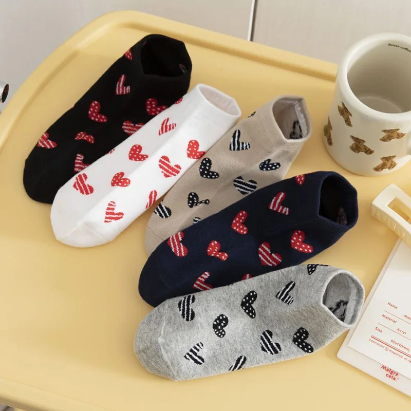 

5 Pairs/Lot Heart Ankle Socks Women Spring Summer Low Tube Cotton Boat Socks Cute Love Heart Printed College Style Girls Socks