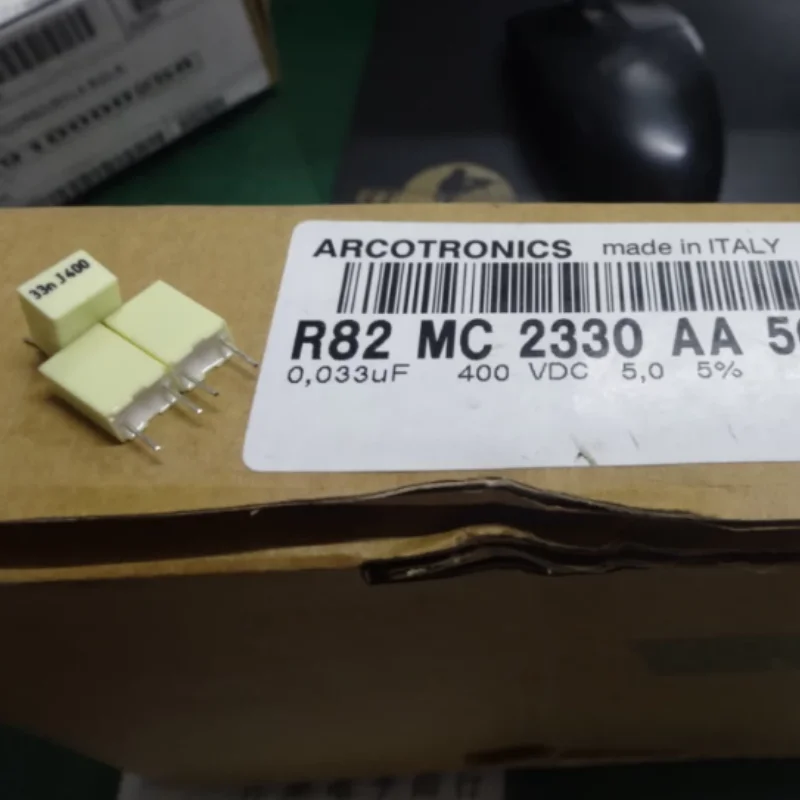 10pcs-100pcs KEMET AV R82 0.033uf/400V 33nf 333 brand new scissor film capacitor 5MM