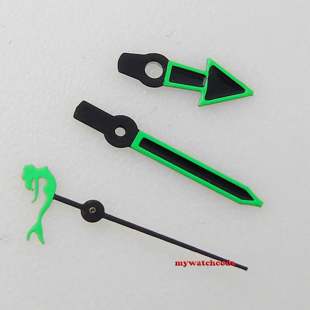 Nàng Tiên Cá Đỏ Viền Đồng Hồ Vừa Vặn Với Bàn Tay Nhật Bản NH35 NH36 7s35 4r35 7009 4r15 4r35 Phong Trào