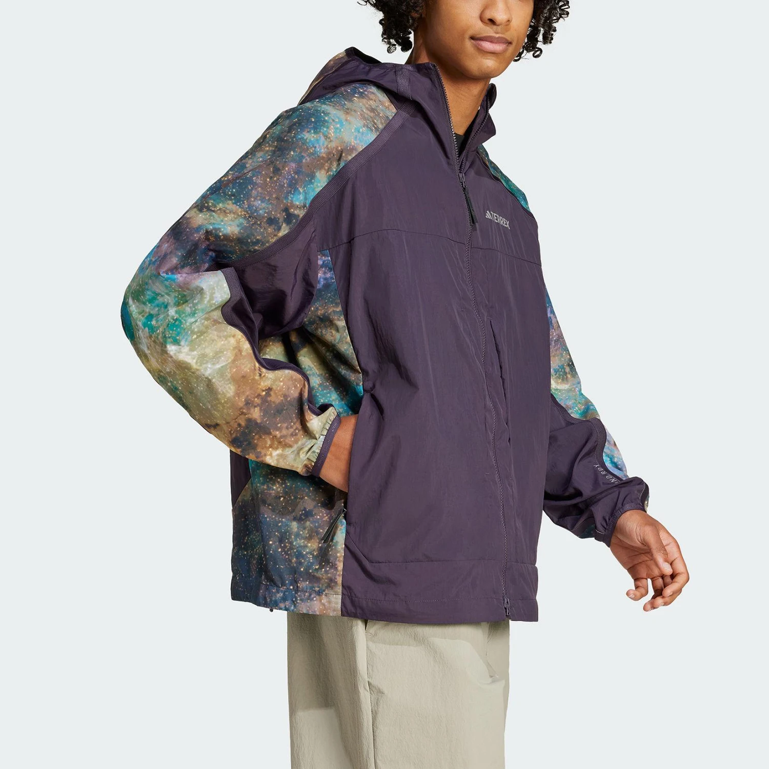 

Мужская тканая куртка Adidas 2025 в стиле пэчворк для улицы JD5839