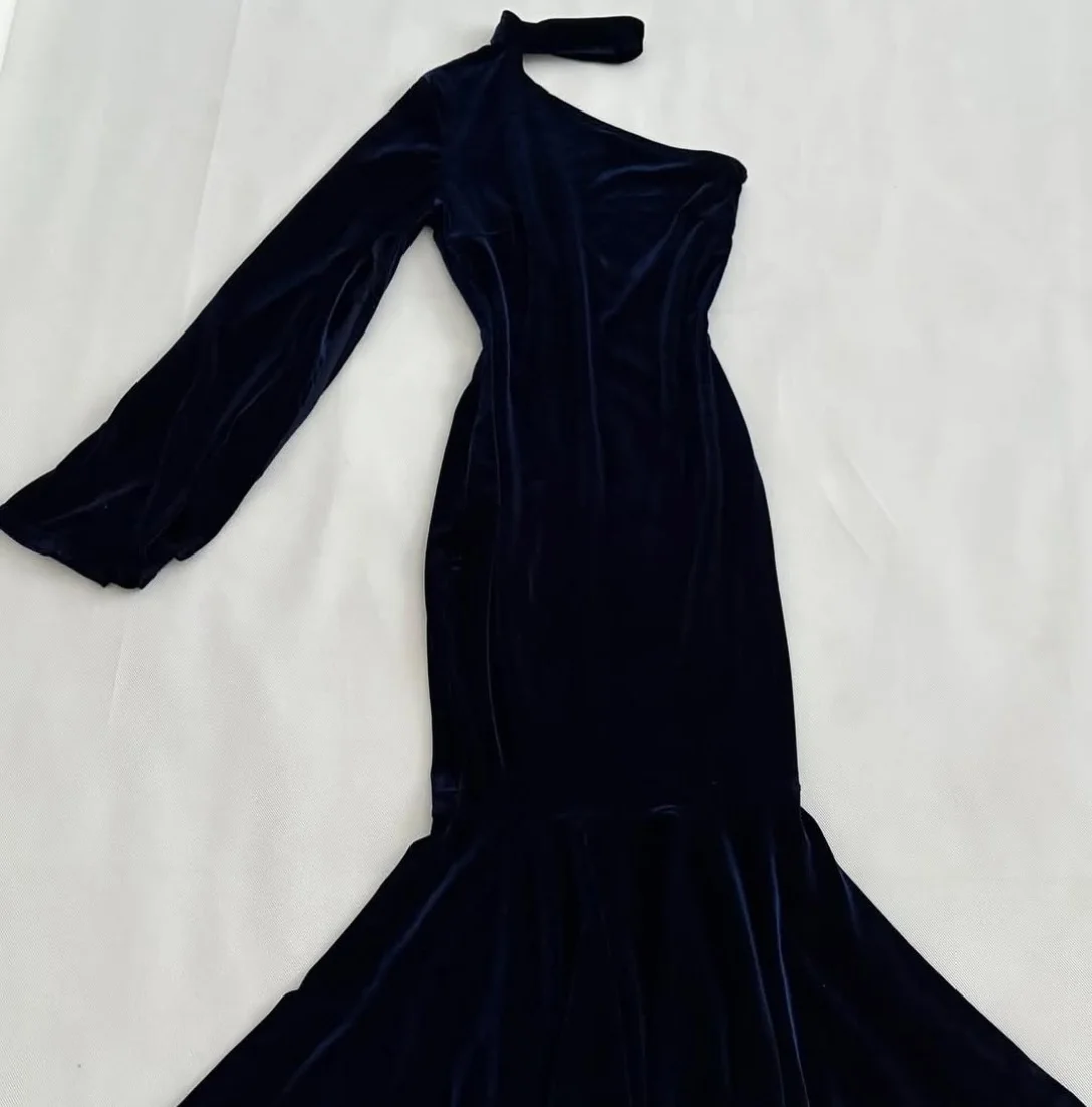 Customized Short Black Evening Dresses with Ruffles فساتين سهرة  Mermaid Halter Tea Length Prom Dress for Women