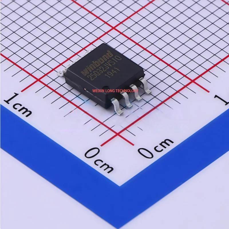 W25Q32JVSSIQ 3V, 32Mbit serial SPI flash memory supporting dual-wire and four-wire SPI interfaces