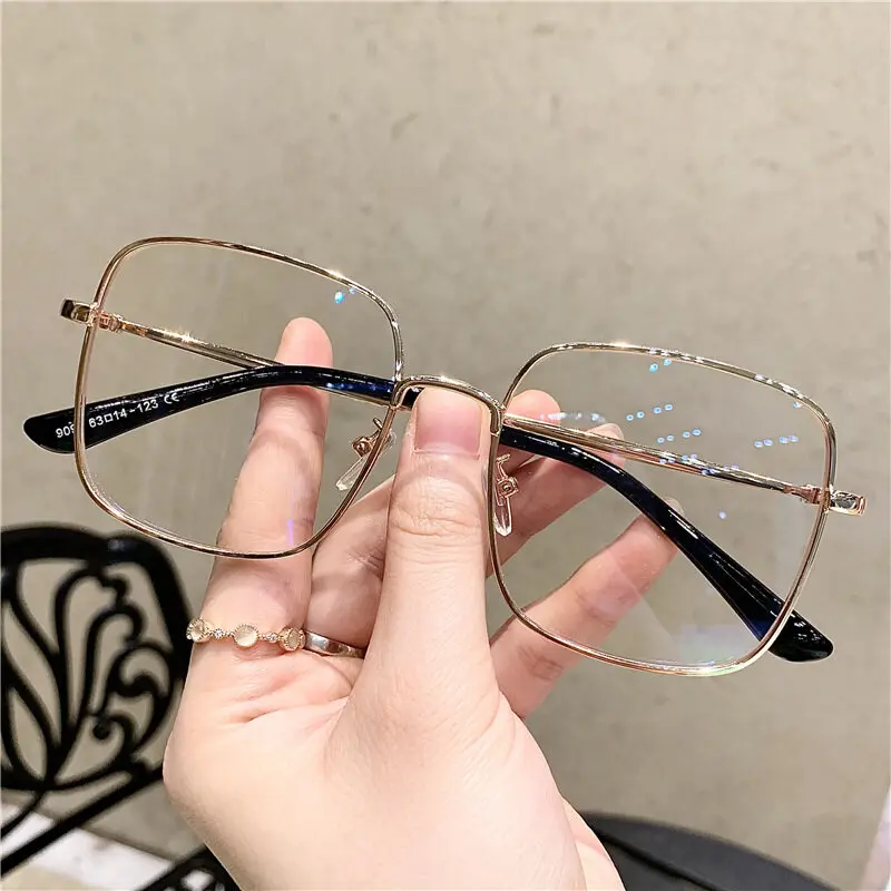 Anti Blue Light Glasses Shiny Imitation Diamond Frame Oversized Square Fashion Eyeglasses for All Kinds of Women