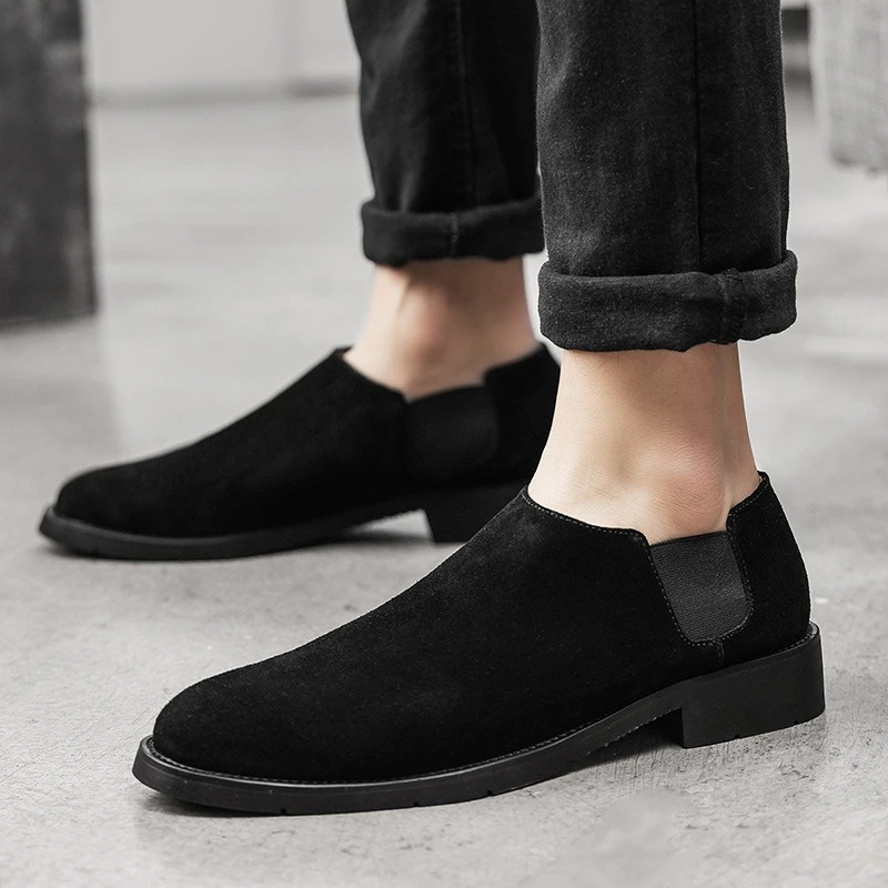 

New Shoes for Men Cow Suede Leather Casual Shoes British Style Chelsea Flat Dress Shoes Street Cool Slip-on Loafer