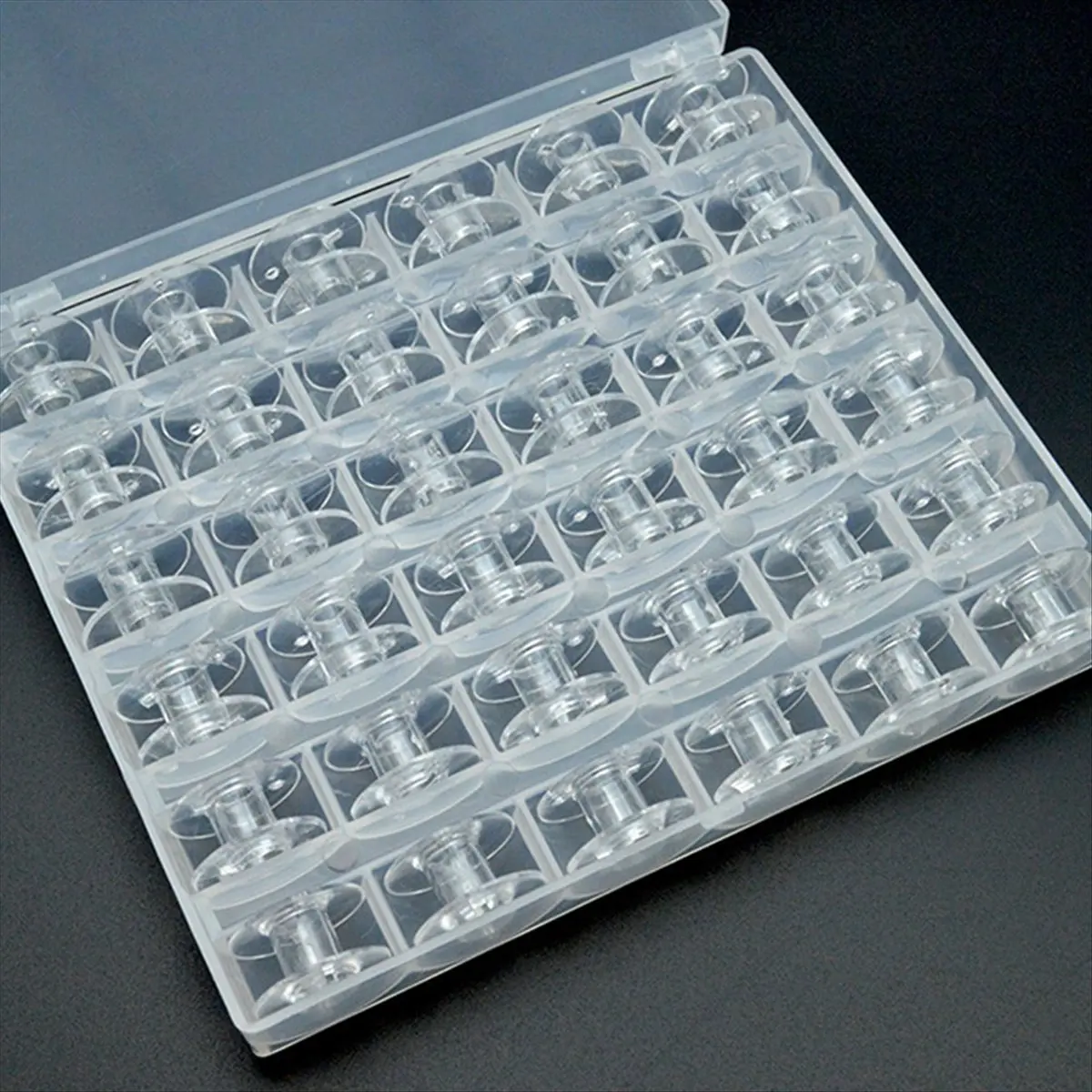 25Pcs Sewing Machine Bobbin, Universal Sewing Bobbins Plastic Sewing Machine Bobbin with Storage Box &LICG