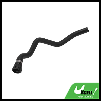 UXCELL Tubo flessibile per radiatore Tubo flessibile per riscaldatore Tubo di uscita per radiatore No.F1F16B851DD per Ford Focus 2015 Tubo per acqua di riscaldamento in gomma Nero