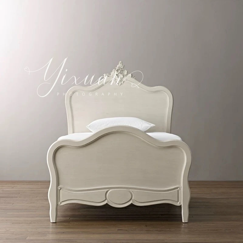 French retro 1.8 meters double solid wood bed American modern simple