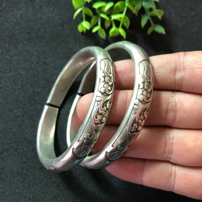 

Wholesale Tibetan Silver and Miao Silver Bracelets Vintage Ethnic Style Lotus Fish Silver Bracelet Crafts One piece dropshipping