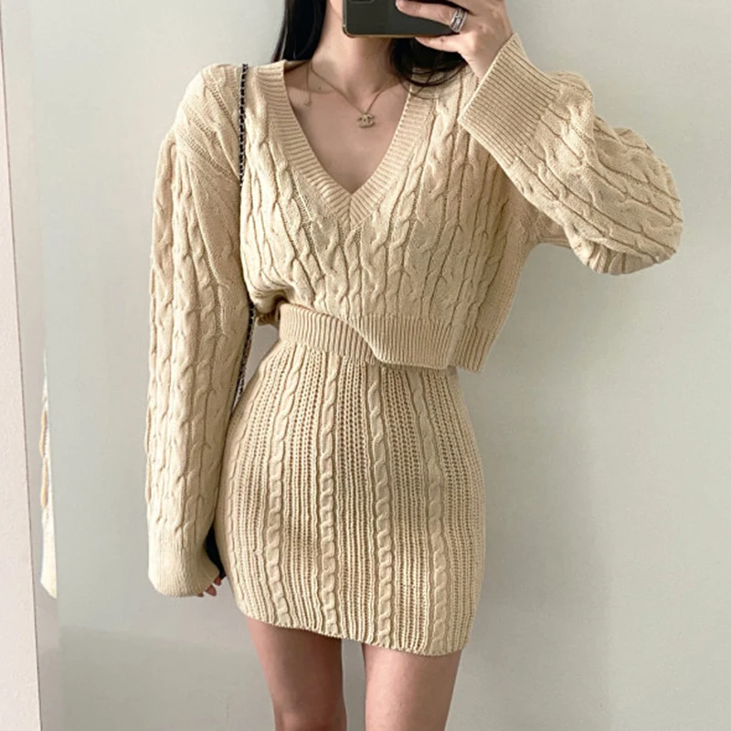 Buttons O-Neck Short-Sleeve Knitting Shirt+Mini Skirt 3-Piece Set Women\'s Sweater Cardigan Summer Fall 2021 New Korea Sweet Suit