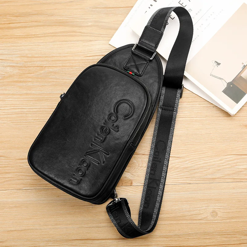 2022 New ChestBag Black solid leather Men\'s Shoulder Bag Crossbody Bags for Men Sling Messseger Bag Designer Travel shoulder