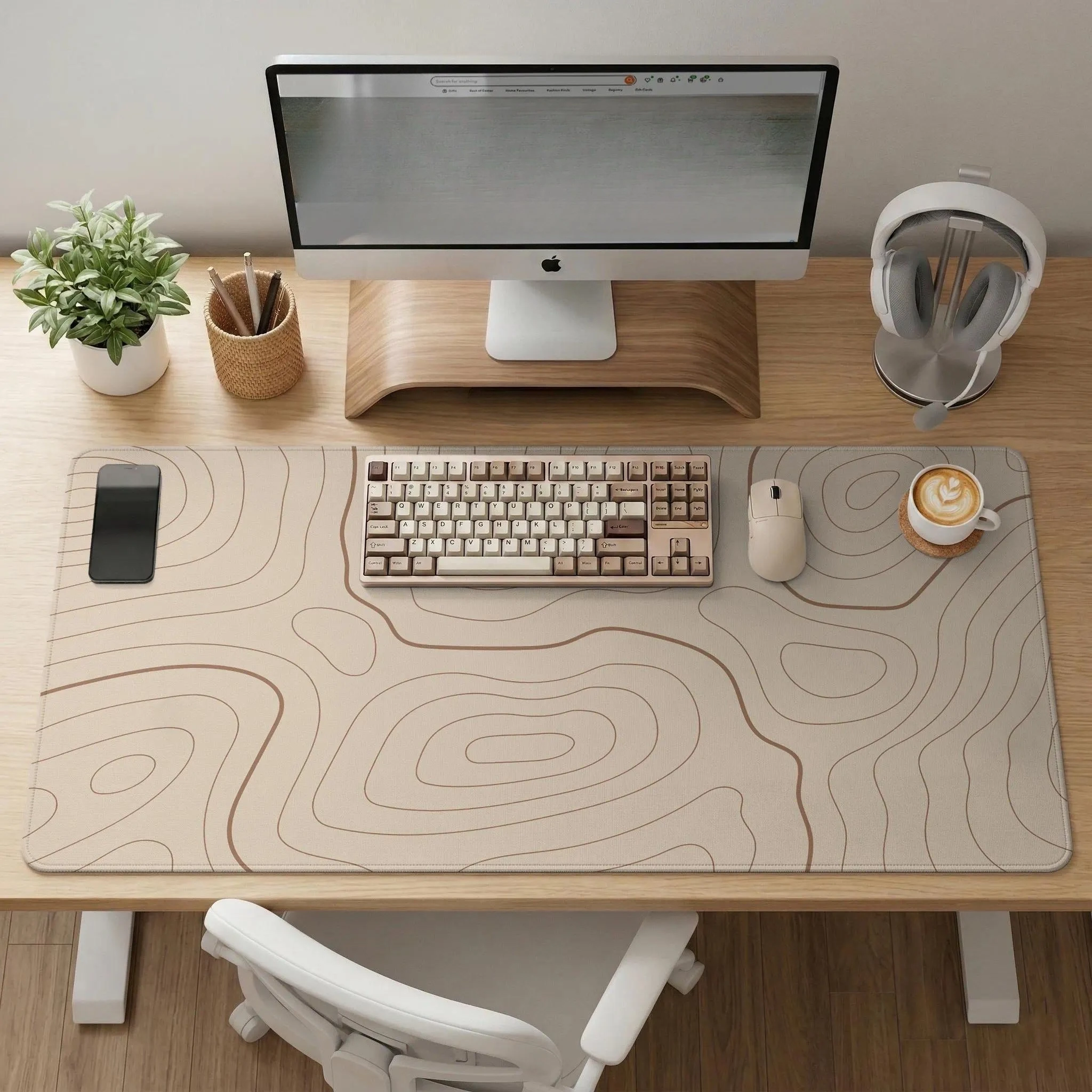 Desk Setup For Work - Tappetino da scrivania topografico beige, tappetino