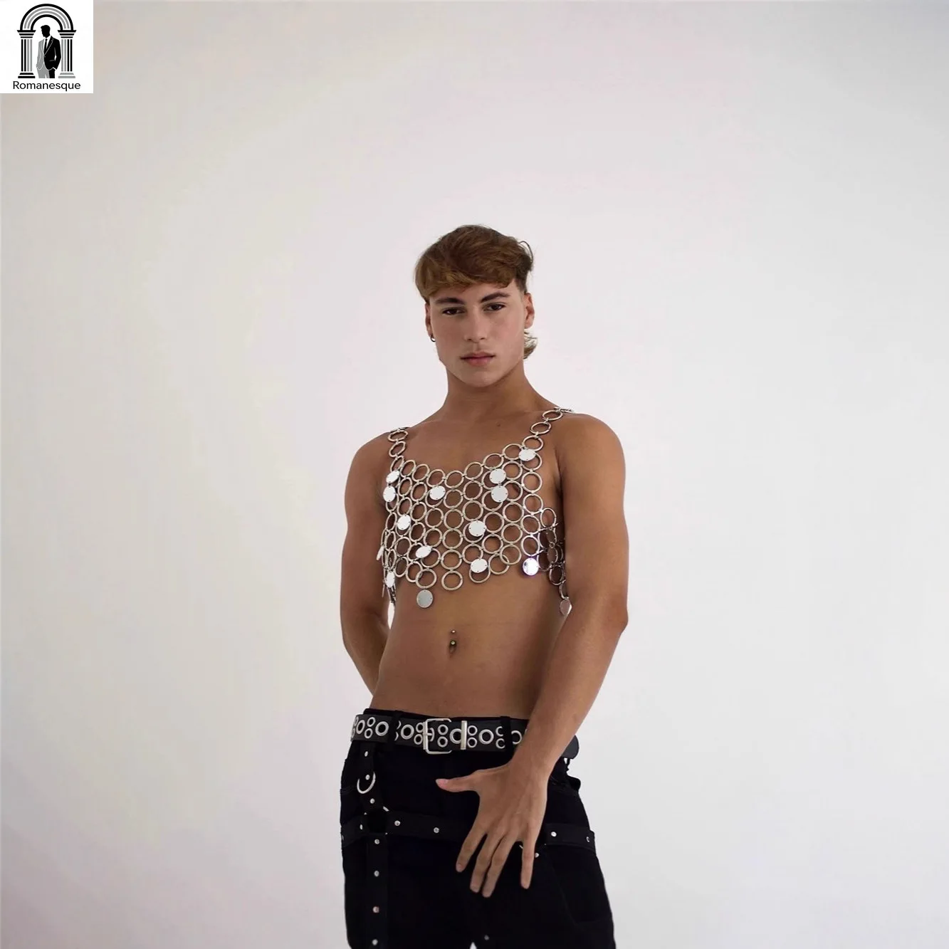 Men Silver Metal Ring Chainmail Crop Top Sparkly Mirror Disc Halter Harness Top for Rave Party Clubwear Gothic Body Harness Top
