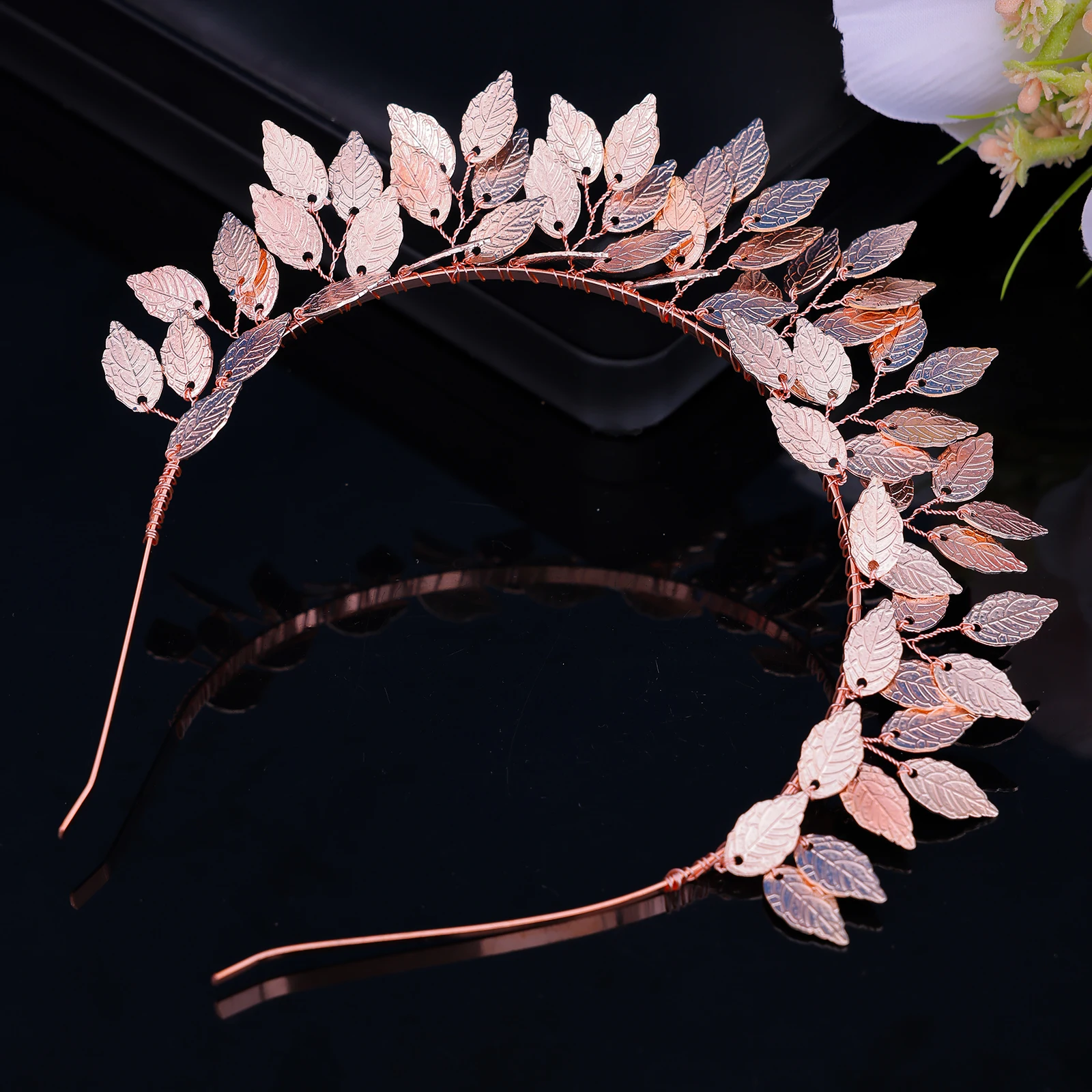 1pc alloy simulated leaf simple headband, suitable for photo shoots, dance parties, and daily dress-up