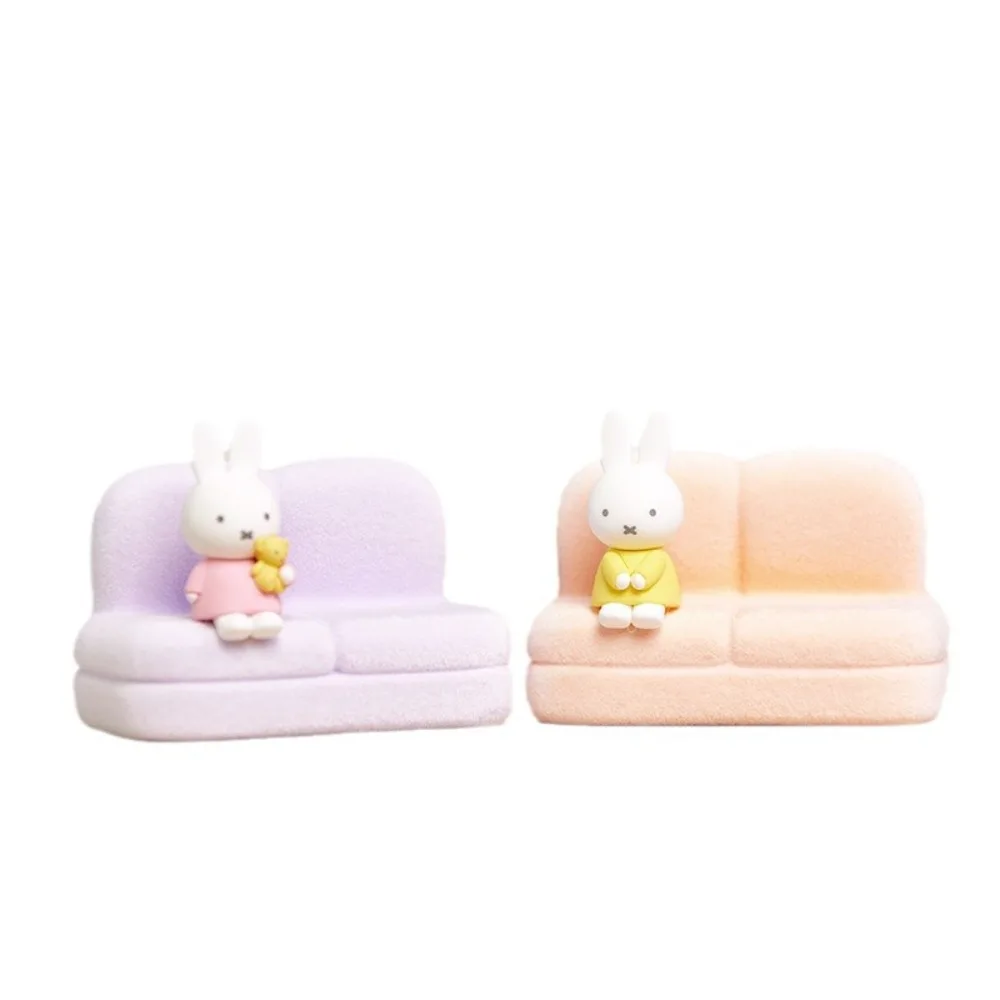 Kawaii Miffy Divano Staffa Ornamenti fatti a mano Scatola cieca Bambola Coniglio Bambola Giocattolo Ins Stile Regalo di compleanno squisito di bell'aspetto