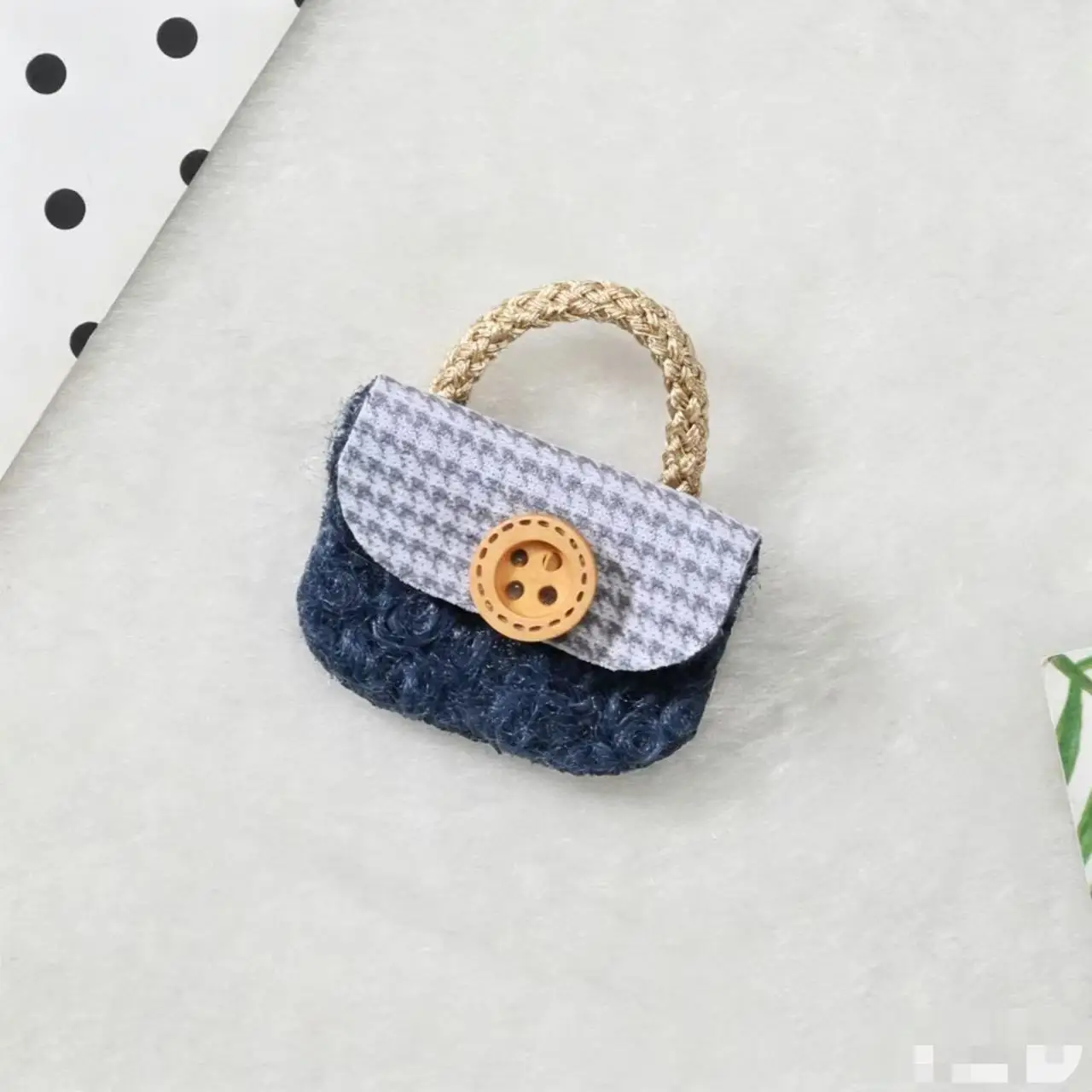 Random 5 Pcs Mini Doll Handbags Set,Fashion Doll Accessories Fit for 11.5 Inch Dolls, Dress Up Pretend Play Gift for Kids
