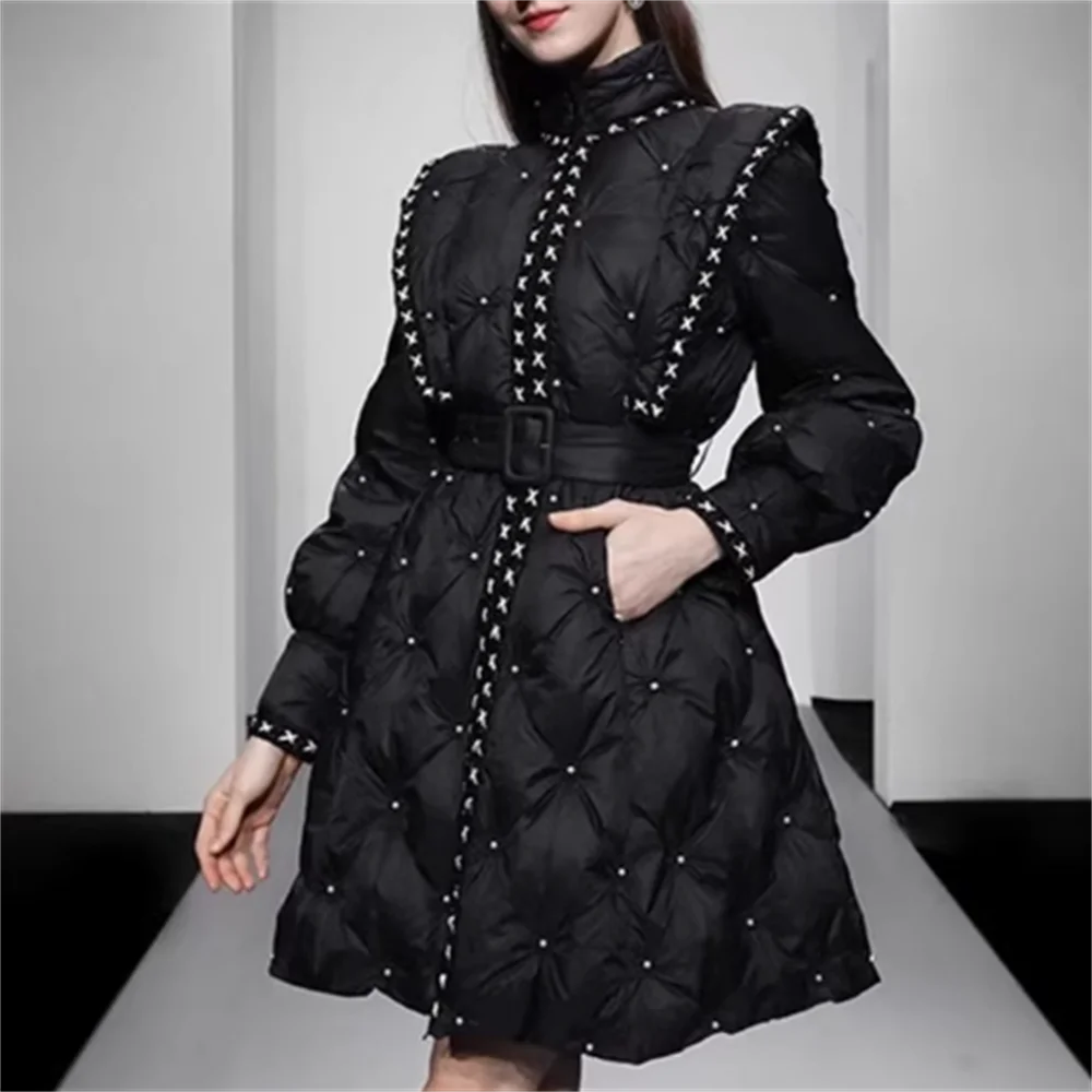 Winter new women flying sleeves bead pendulum waist short black down jacket belt