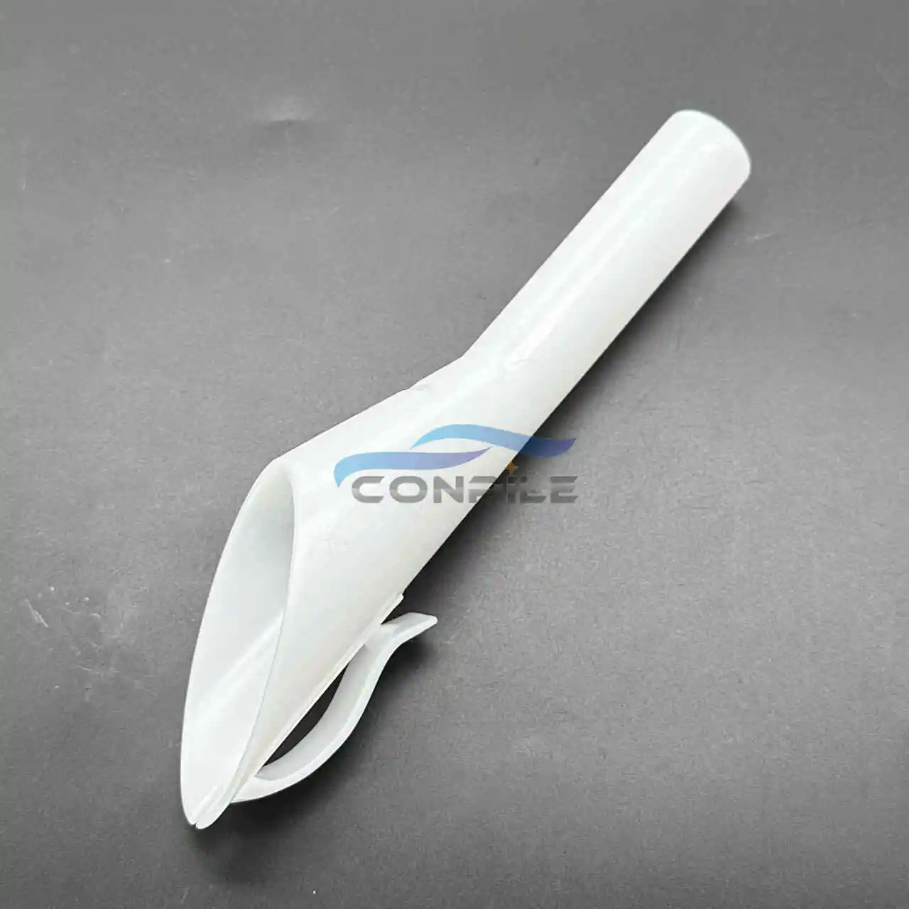 for Ford New Mondeo Taurus KUGA edge New Focus Car Fuel Tank Filler Funnel Auxiliary Tool