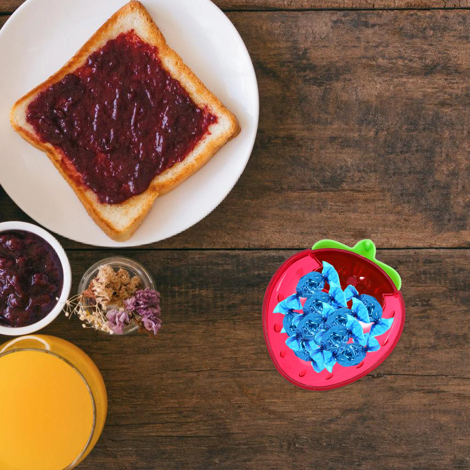 

12Pcs Strawberry Shape Candy Boxes Reusable Party Favor Containers Sturdy Candy Storage for Wedding Holiday Treats