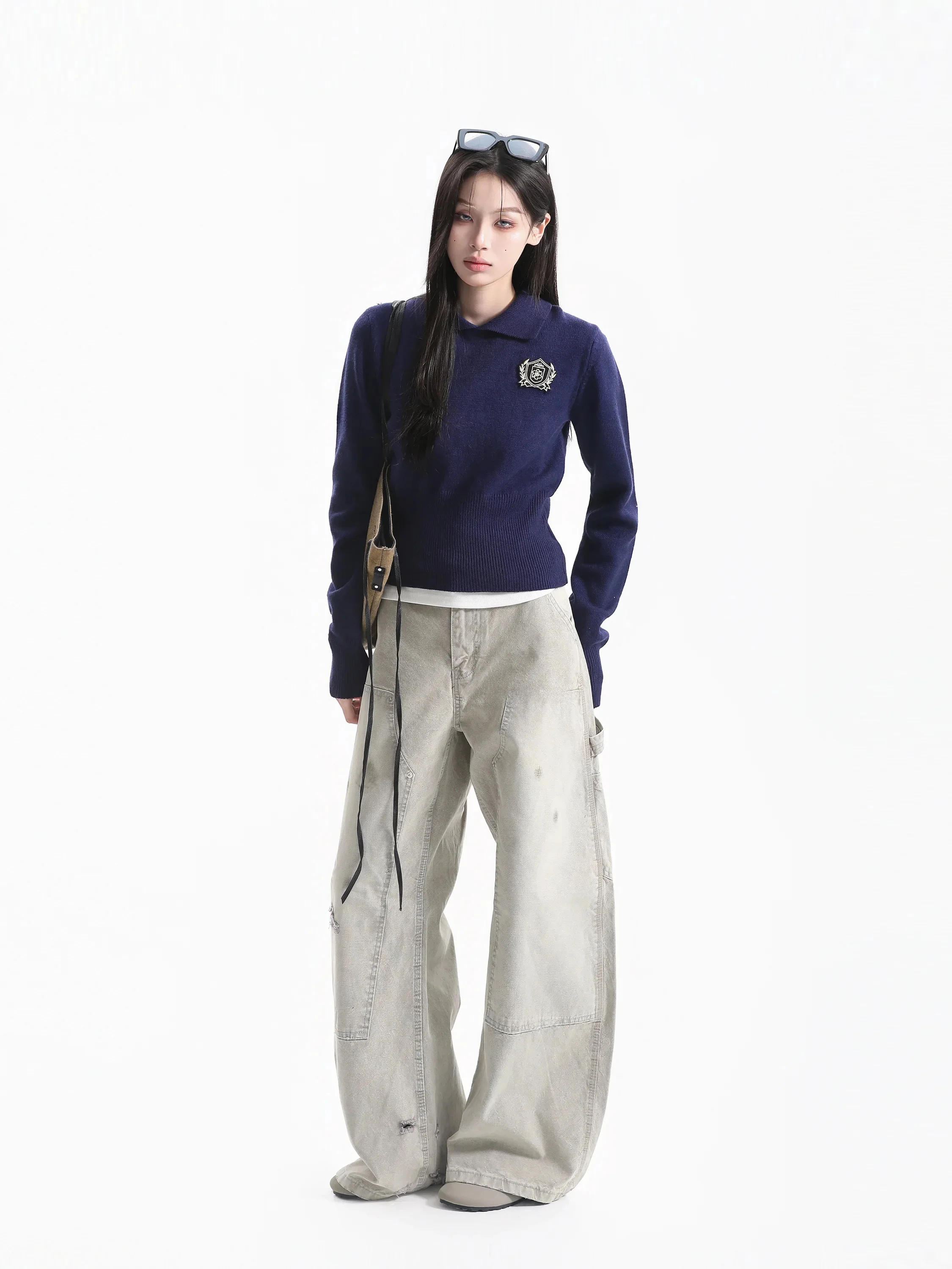 Korean Style Short Knitted Sweater Embroidered Badge Lazy Style Waist Cinched Women's Fashion Autumn Wear Warmth Comfortable