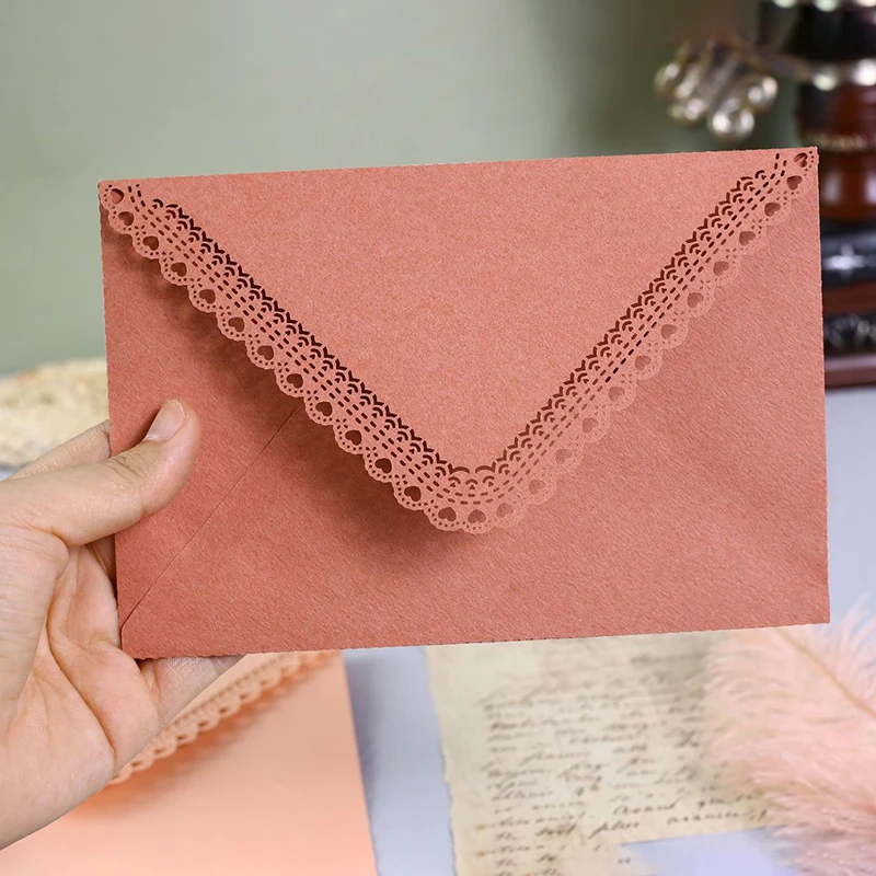 30pcs/lot 160×113mm Color European Envelopes Postcards Carving Lace Envelope for Wedding Invitation High-grade Gifts Packaging