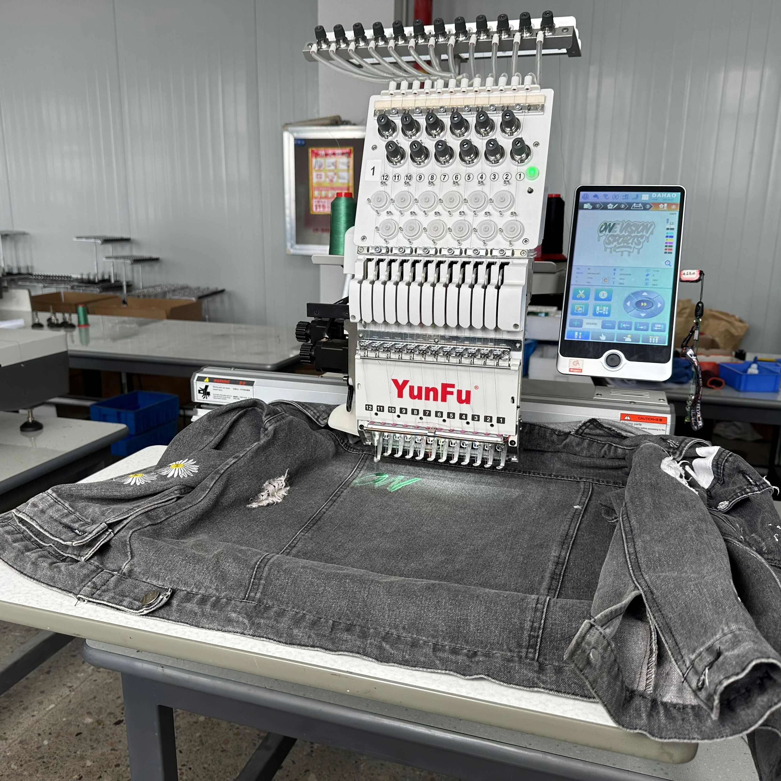 High Quality Single Head Industrial Embroidery Machine 15 Needles Automatic Custom Worktable Size Core Included-Motor Engine