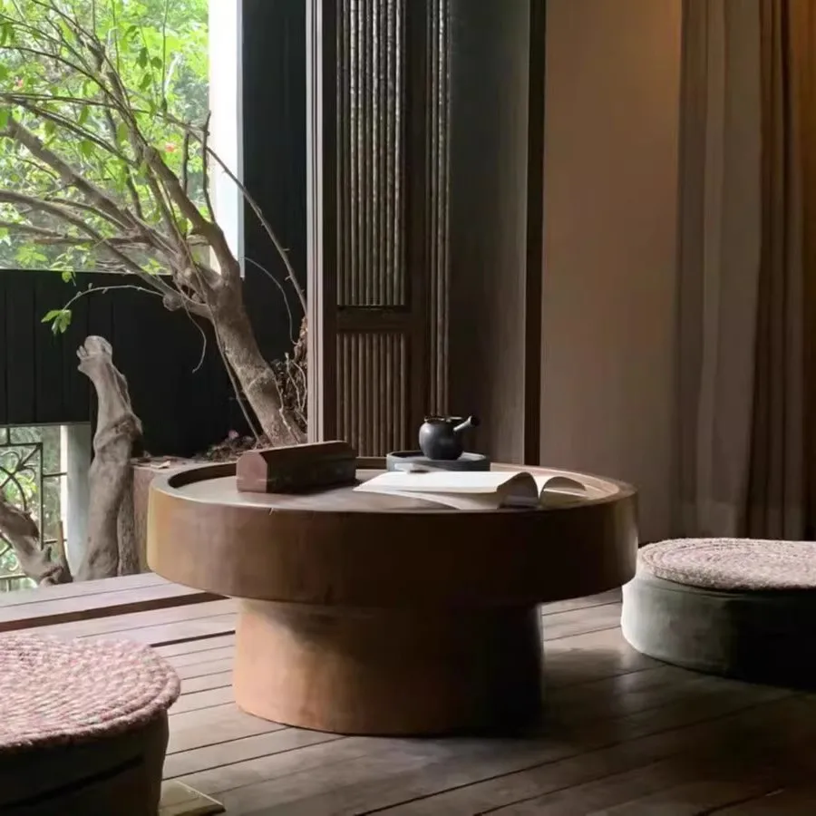 Black carbonized wooden pier, coffee table, log pier, solid wood creative B & B, stump designer, Japanese round wabi-sabi wind