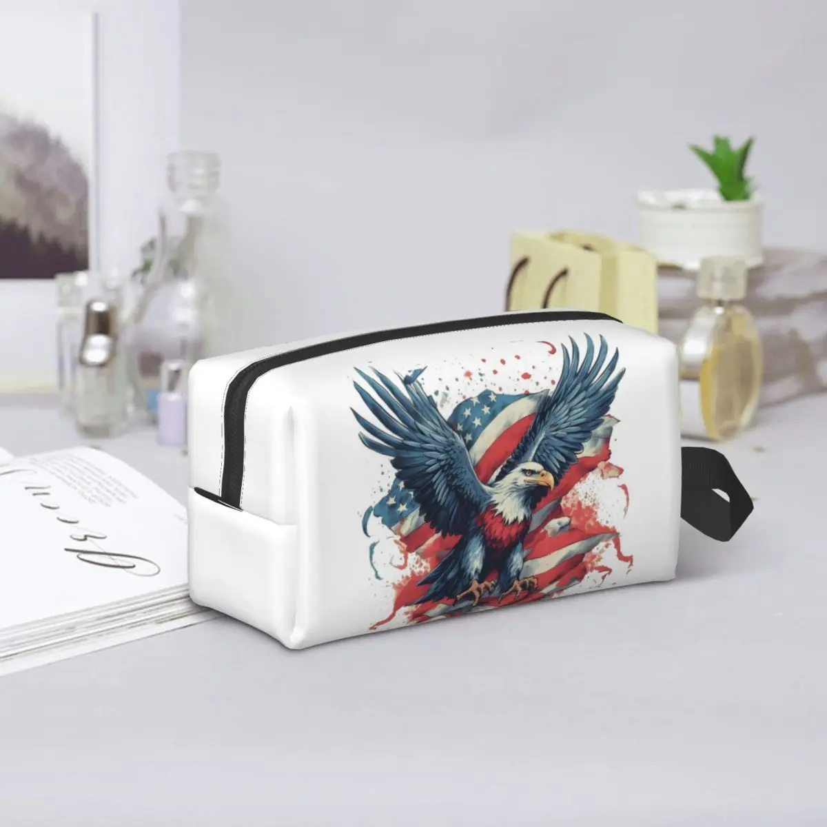American Heritage Eagle With US Flag Wings Makeup Bag Cosmetic Organizer Storage Dopp Kit Toiletry Cosmetic Bag for Women Beauty