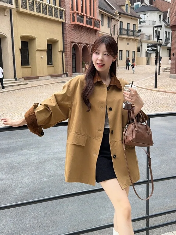 

plus Size Women's Retro Briti Sle Corduroy Patchwork Coat Loose Fit Autumn New Arrival High Waist Button up Windbreaker