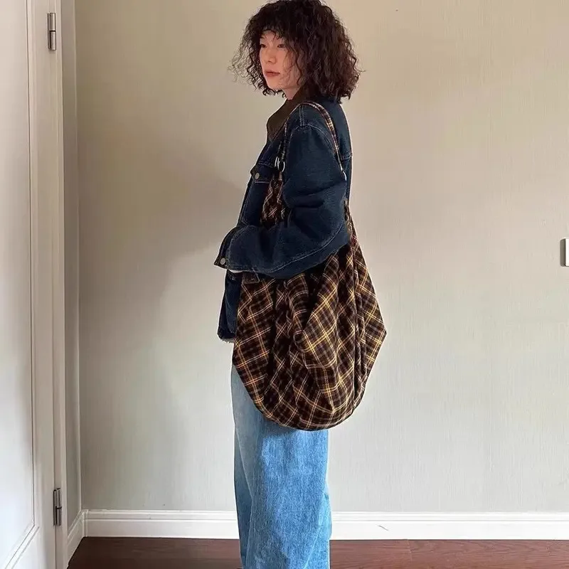 

Women Ins Stylish Large Capacity Shopping Functional Ladies Crossbody Bag Vintage Leisure Versatile Brown Plaid Shoulder Bags