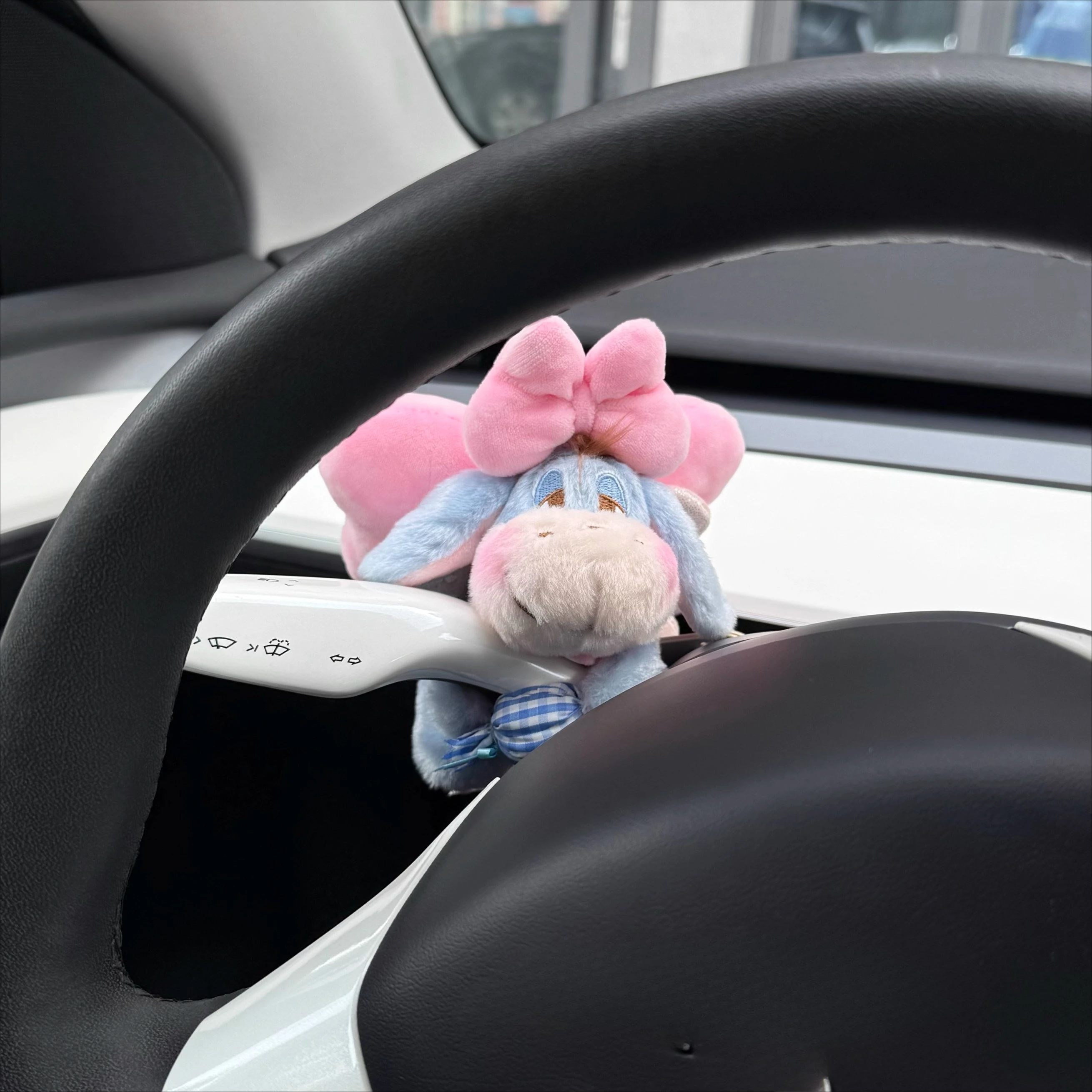 

Car Cute Wiper Ornaments Cat Turn Signal Switch Ornament Car Interior Decoration Accessories Seat Belt Cover
