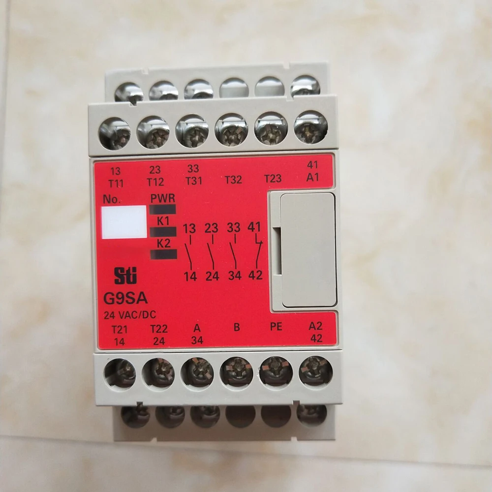 Brand New For G9SA-301 AC/DC24 Safety Relays