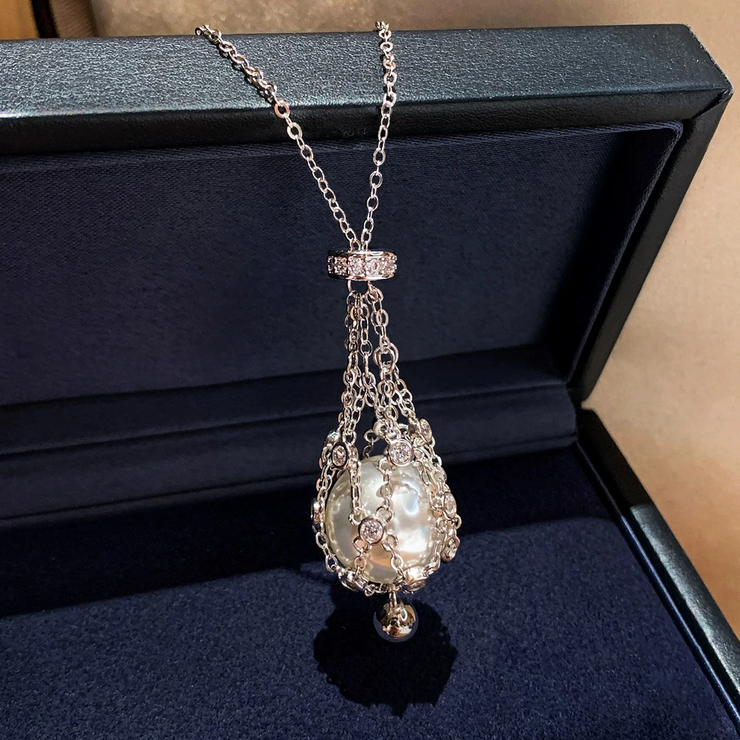Dreamcatcher Silver Color Mesh Pocket Pearl Pendant Necklace for Women Pull Adjustable Sweater Chain Minimalist Luxury Niche