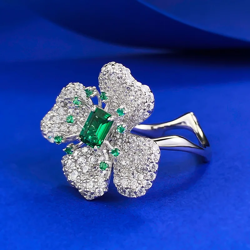 New Petal 4 * 6m Green Ring for Women with 925 Silver Temperament, Elegant Personality, Fashionable Ring, Wedding Jewelry