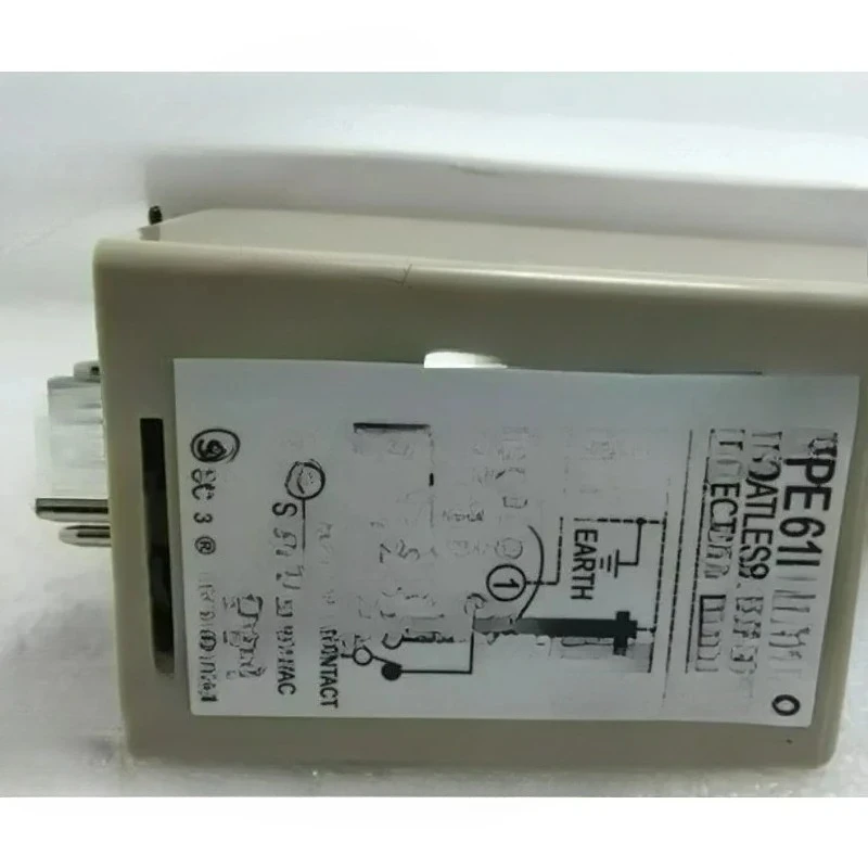 New liquid level relay 61F-GP-N2 AC220V AC110V in stock