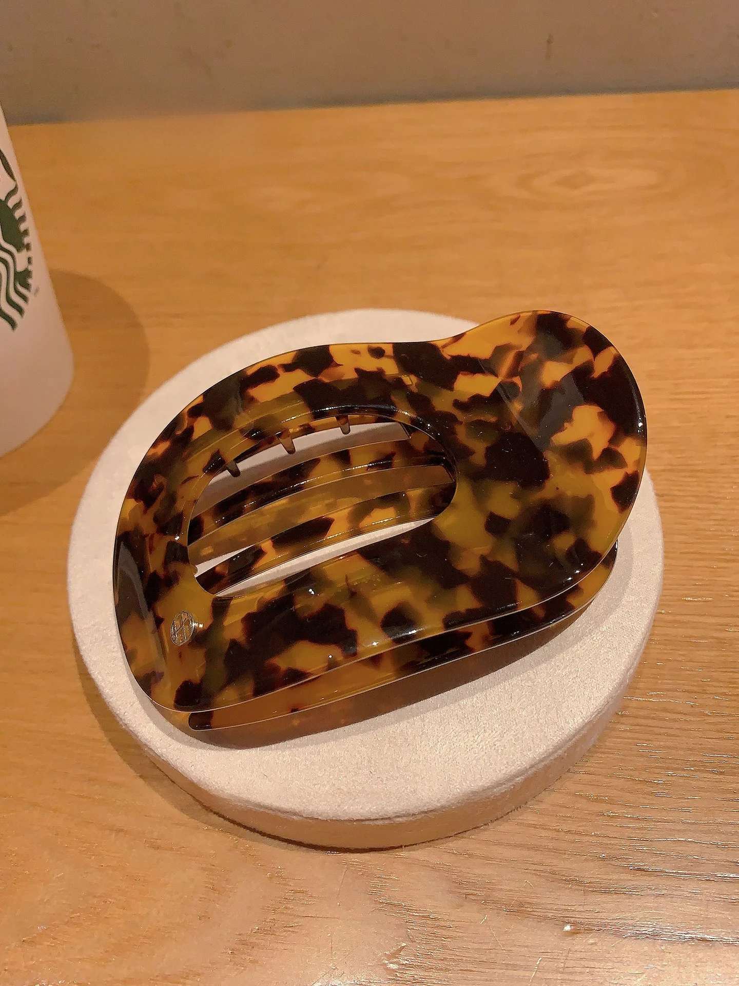 presilha-de-cabelo-de-acetato-com-estampa-de-leopardo-vazada-para-coque-semi-apanhado-acessorio-de-cabelo-moderno-presilh