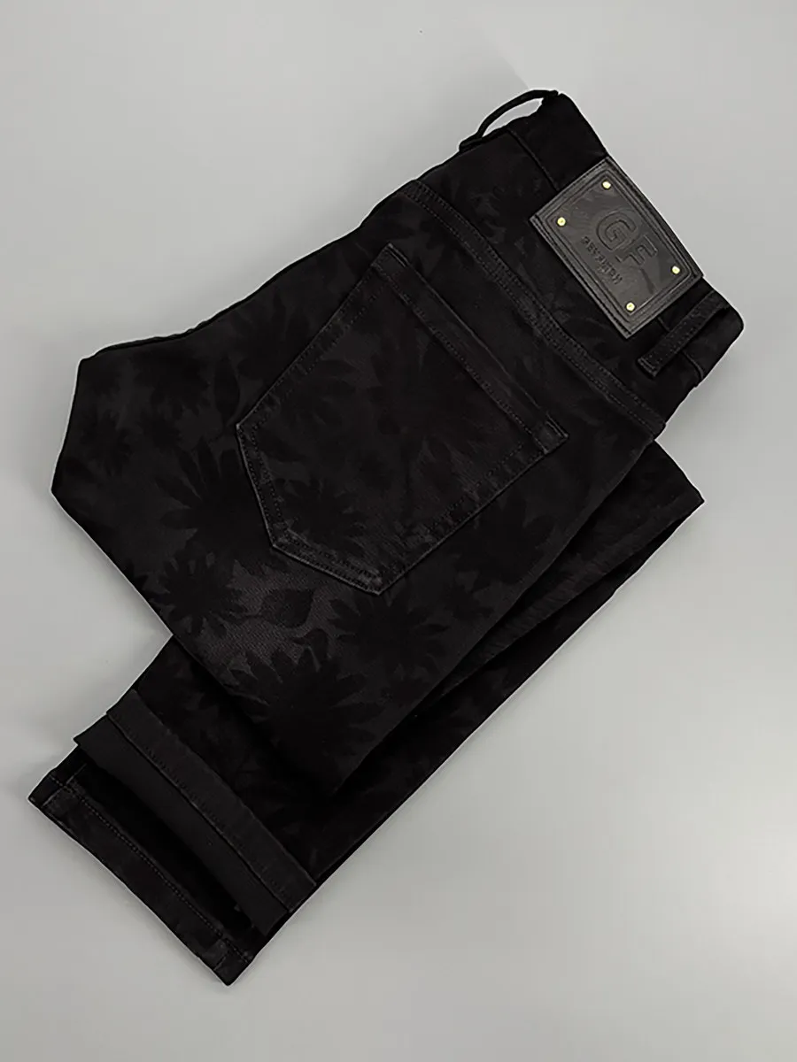 

High-End Men's Slim Fit Straight Leg Black Denim Jeans Fashionable Floral Print Winter Wear Comfortable And Wear-Resistant