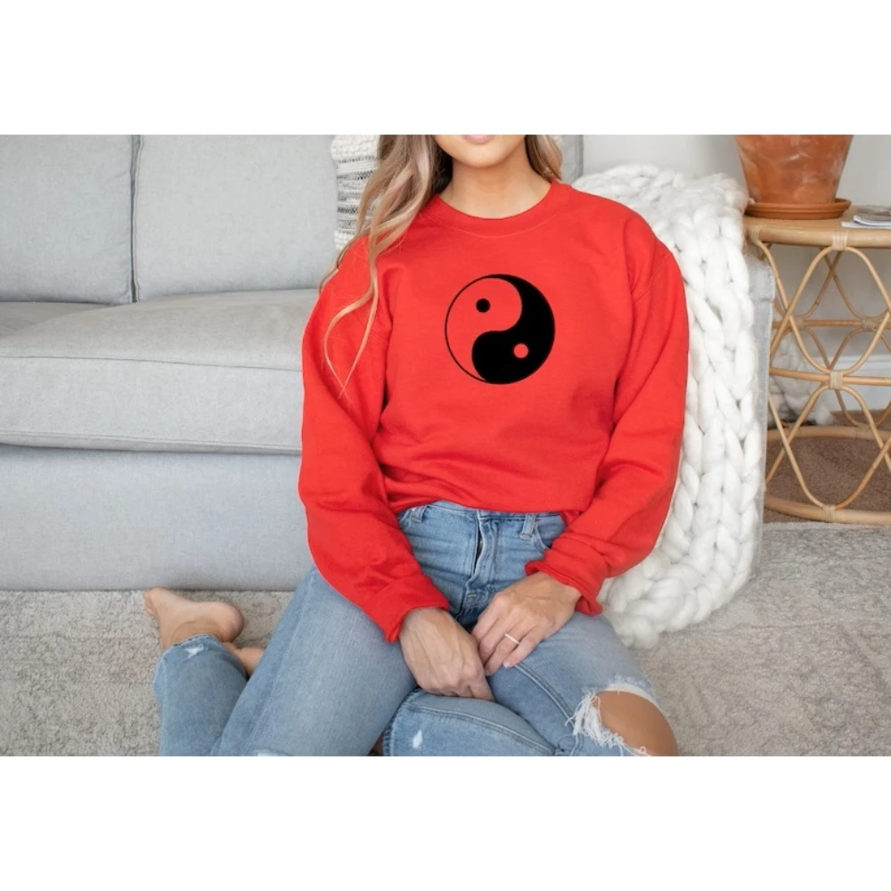 Mental Health Matters Hoodie Yin Yang Shirt Coquette Aesthetic Trendy Pullover Chinese Ying Yang Inspirational Unisex Sweatshirt