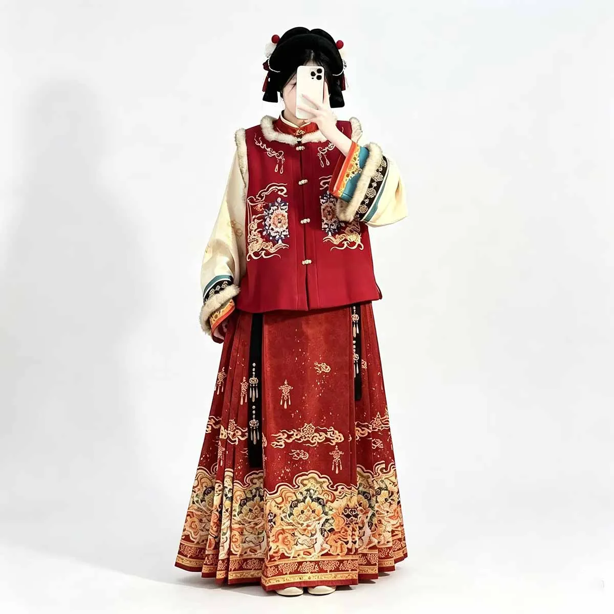 Plus Size Ming Style Hanfu Set for Women Fleece Trim Sleeveless Bijia Vest+Shirt+Skirt Chinese Traditional Winter Hanfu Costume
