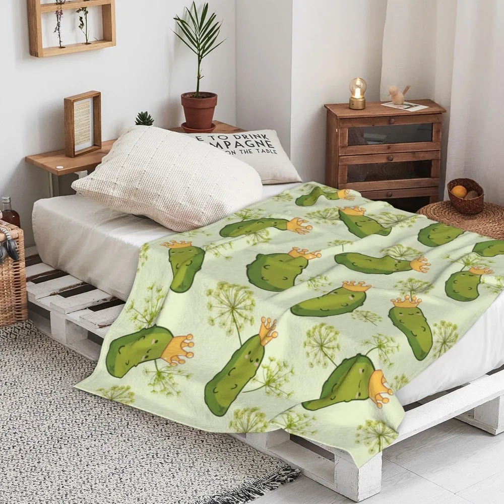Dill Pickles Blanket Pickle Gifts for Women Girls Boys Soft Flannel Cozy Warm Lap Throw Blanket for Kids Adults