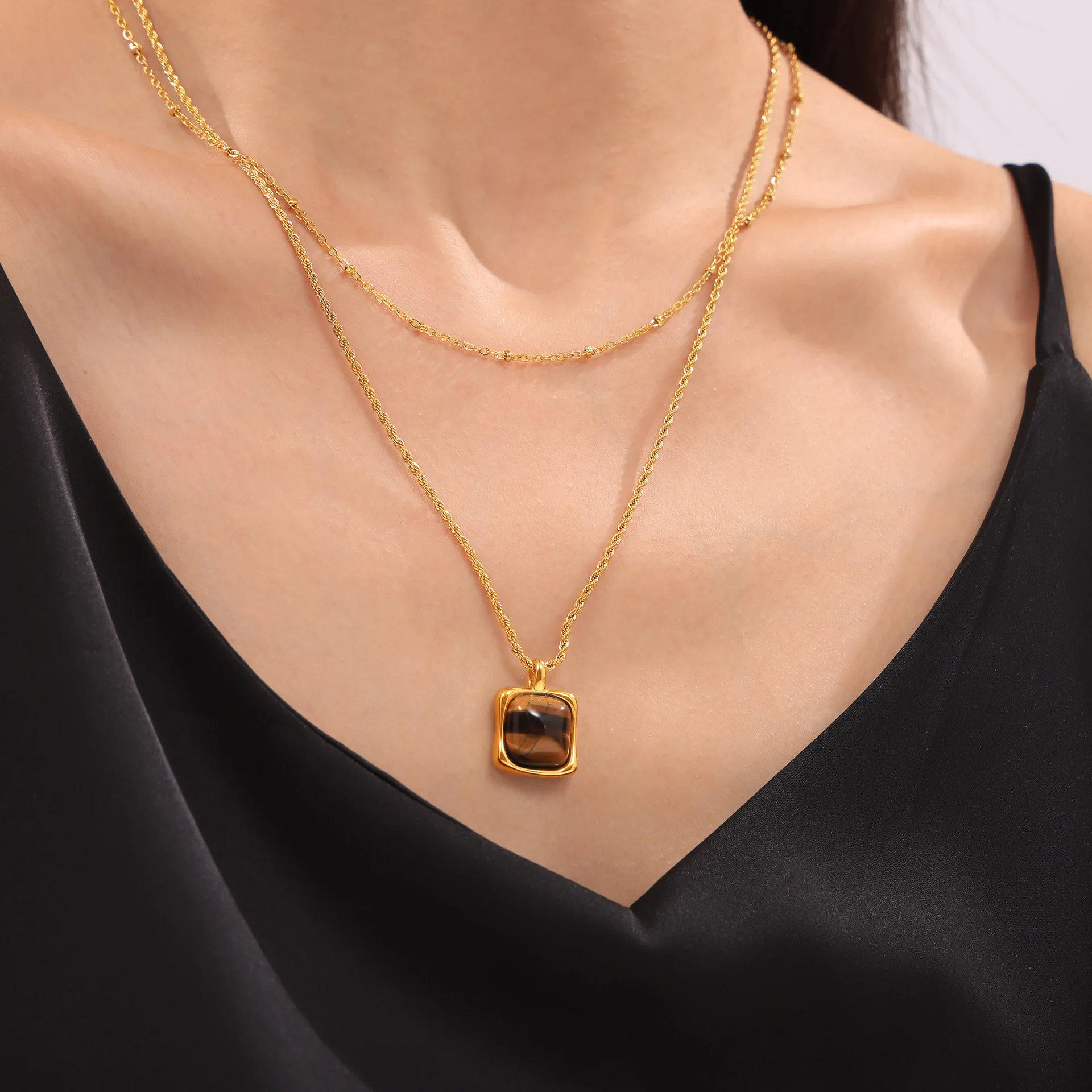 Tiger Eye Stone Square Pendant 316L Stainless Steel Necklaces For Women Men Gold Plated Clavicle Chain Couple Simple Jewelry