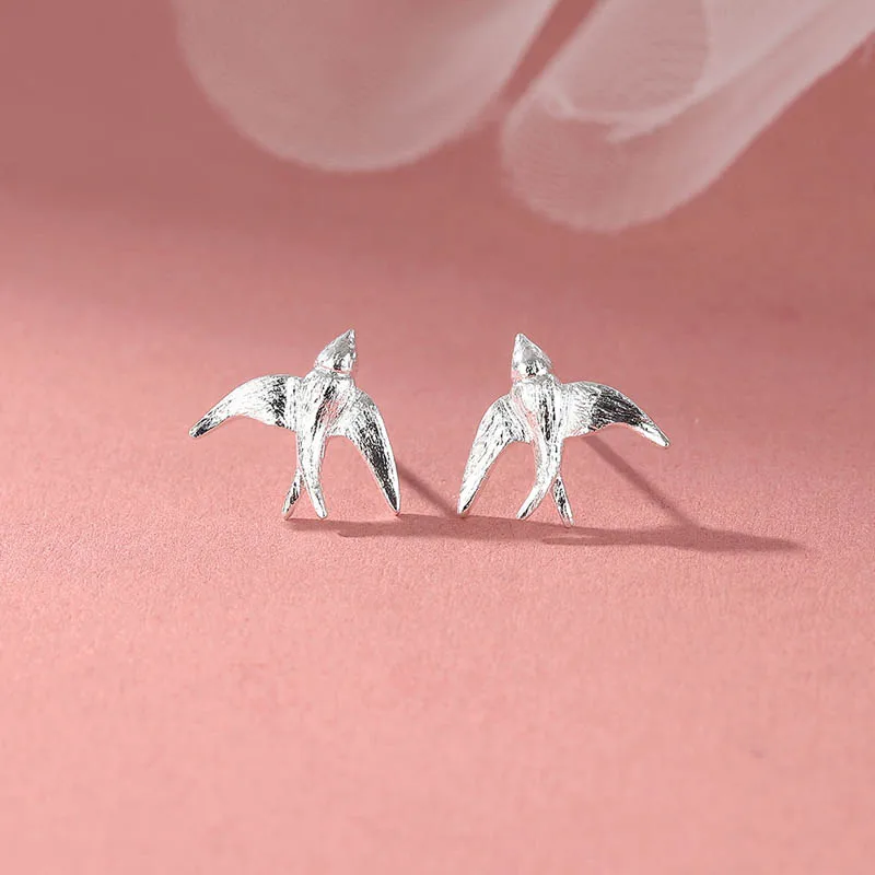 Frosted Spring Swallow Stid Earrings for Women Stylish Birthday Gift Silver Plated Jewelry Accessory for Ladies And Girls