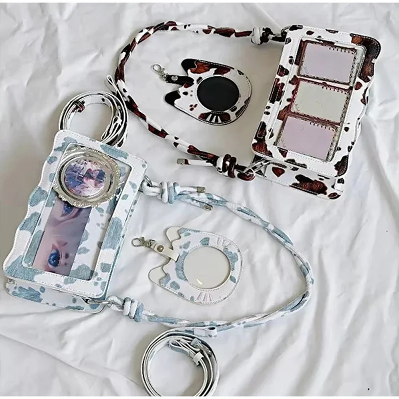 Ita-Tasche mit Kuhmuster und transparentem Sichtfenster, Damen-Umhängetasche, quadratische Handtasche mit gewelltem Rand und Anime-Knotenriemen – Detail 4