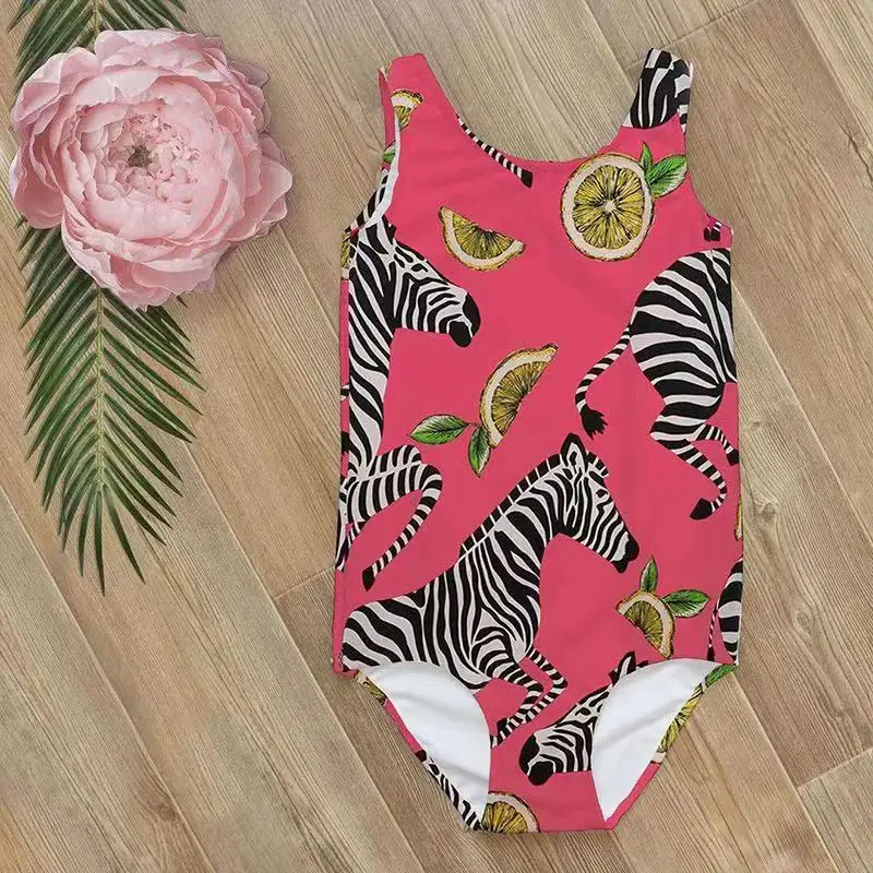 Summer children\'s swimsuit one-piece simple and convenient girls one-piece fruit animal printing cartoon cute