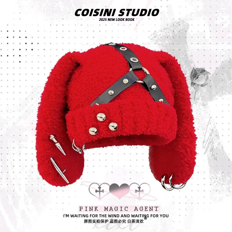 

Персонализированные кожаные шапочки с заклепками и пряжкой, плюшевые шапочки с заячьими ушками Y2K, осенне-зимние уличные трендовые универсальные нишевые женские шапки