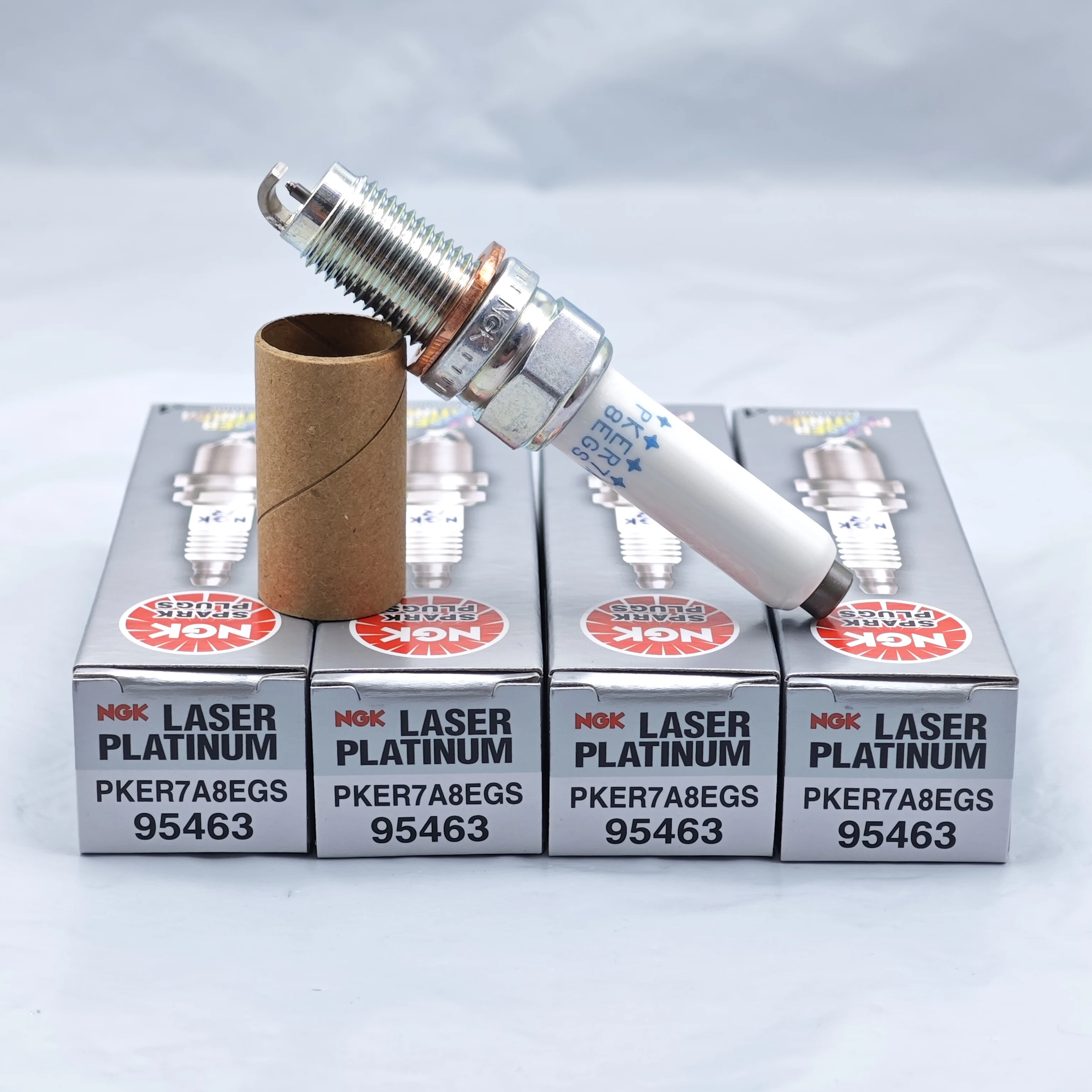 4pcs NGK Laser Iridium Spark Plug PKER7A8EGS 95463 Suitable For Golf 7 Octavia Swift Teng Touran OEM 04E905602